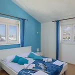 Mirjana Διαμέρισμα *