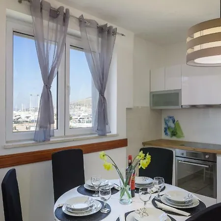 Mirjana Apartment