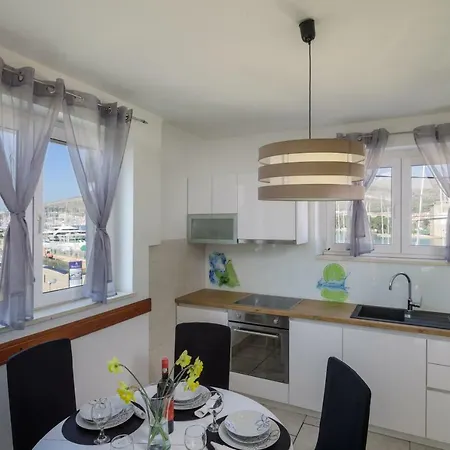 Mirjana Apartment